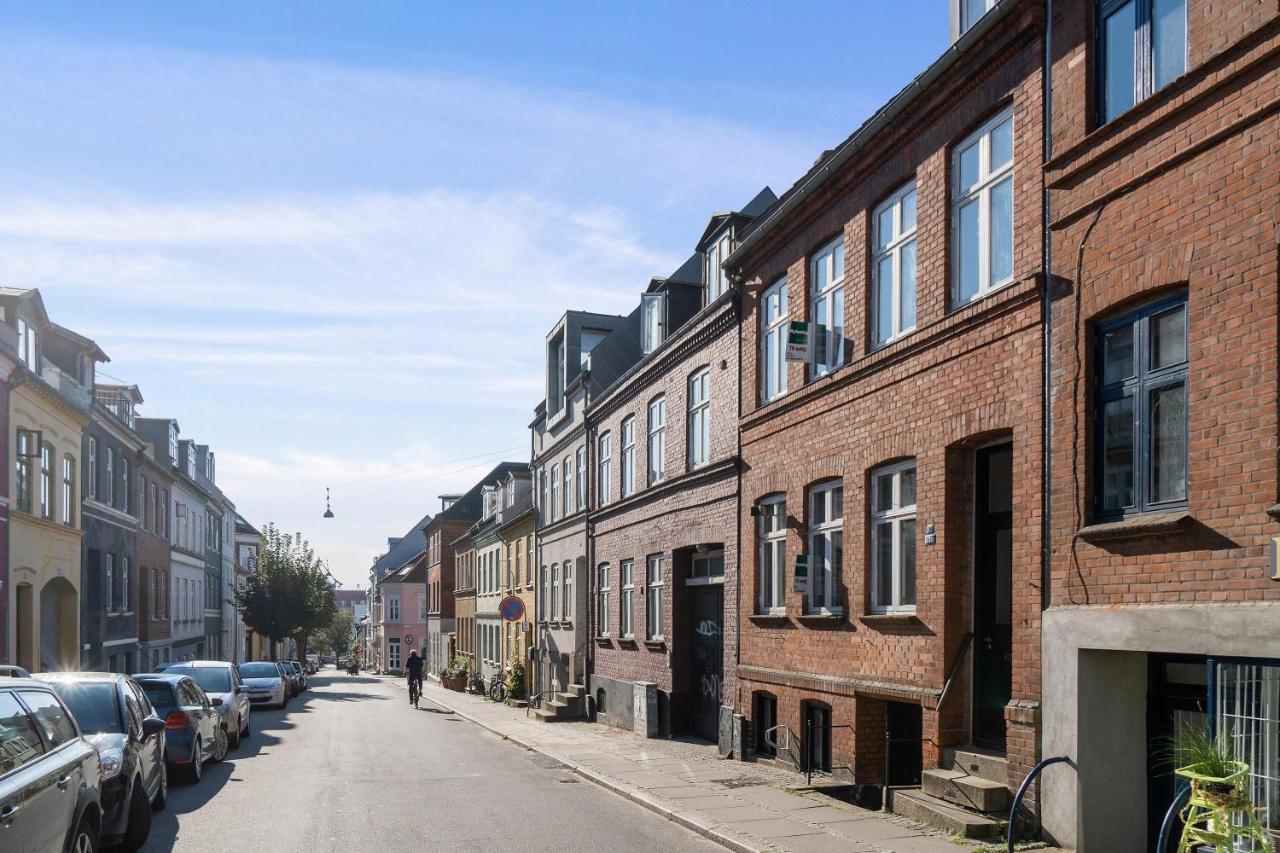 Beautiful Private Apartment, With Garden, Roof Terraze, 150 Square M, 2 Floors, 2 Bedrooms And An Extra Bed In The Livingroom Århus Exterior foto